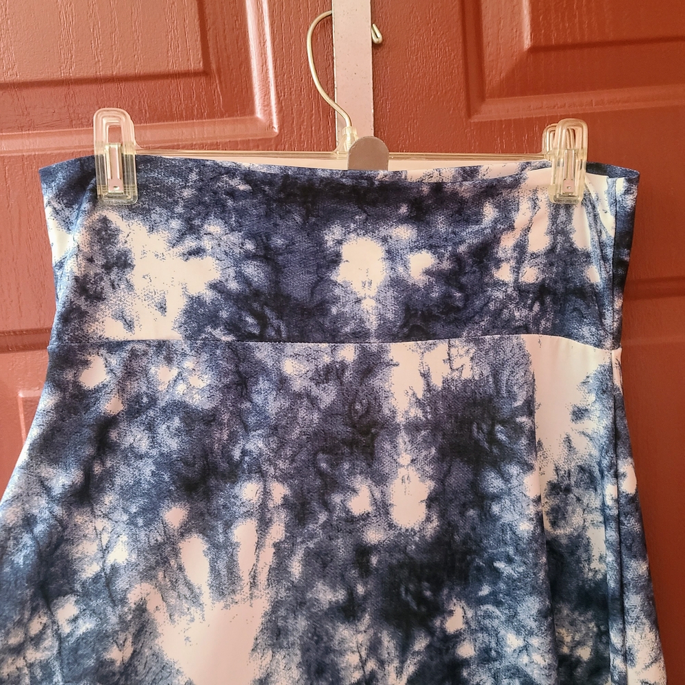 Blue Tie Dye LuLaRoe Azure A-line Skirt, Size Medium - Picture 2 of 6